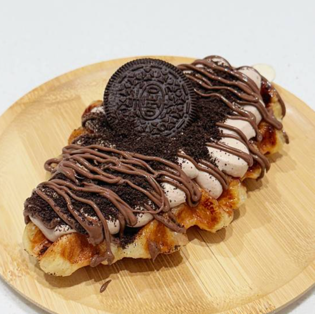 Nutella Chocolate Oreo Loli Waffle